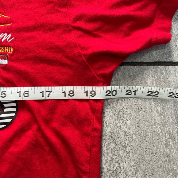 Monaco Grand Prix Racing Team Embroidered Red Tshirt Men’s Size Medium. RARE - Picture 8 of 8